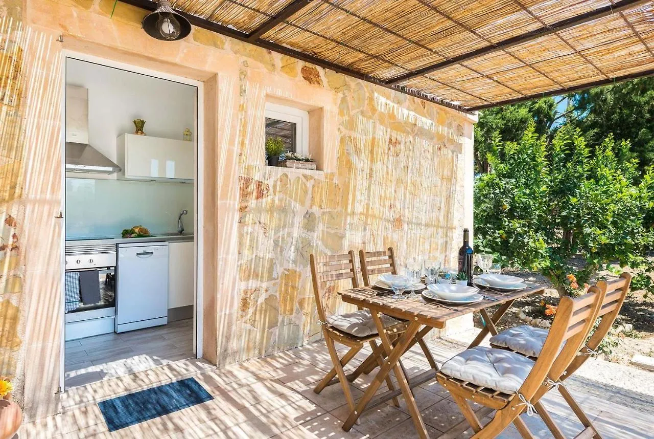 Ca'N Fuat Villa Alcudia  0*, Alcudia (Mallorca)